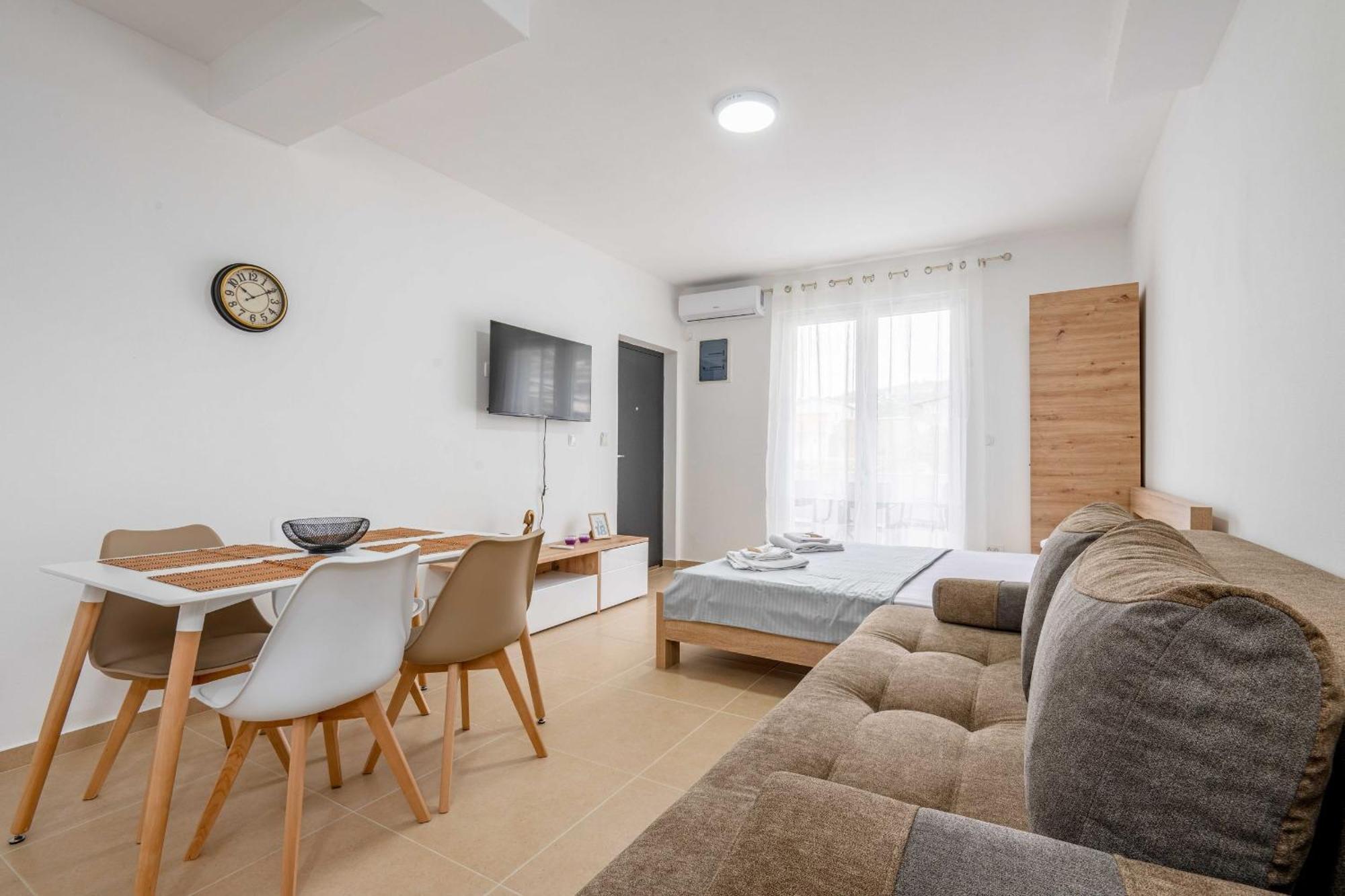 Apartments Milivojevic Bar Chambre photo
